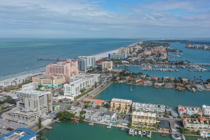 More Photos Of 115 Brightwater Dr, Clearwater Beach Hotel For Sale