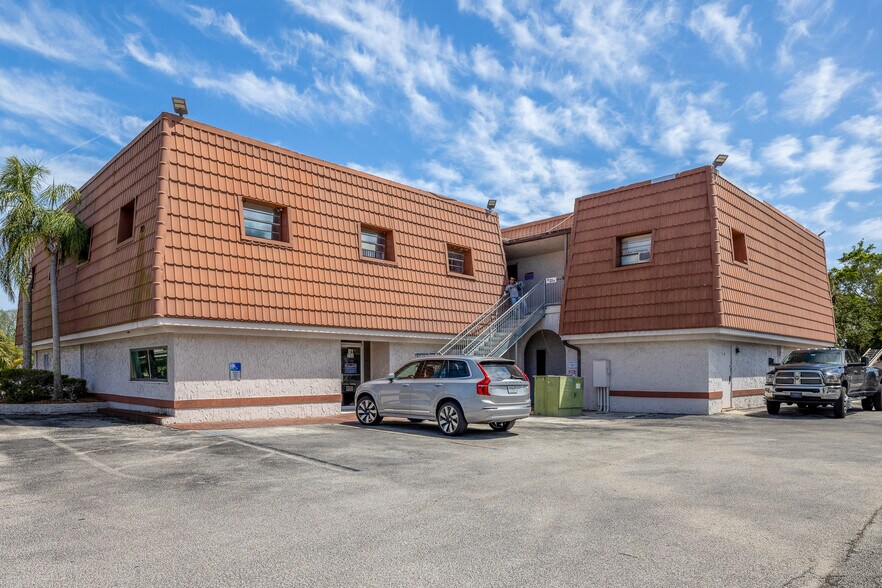 More Photos Of 255 Fortenberry Rd, Merritt Island Medical For Sale