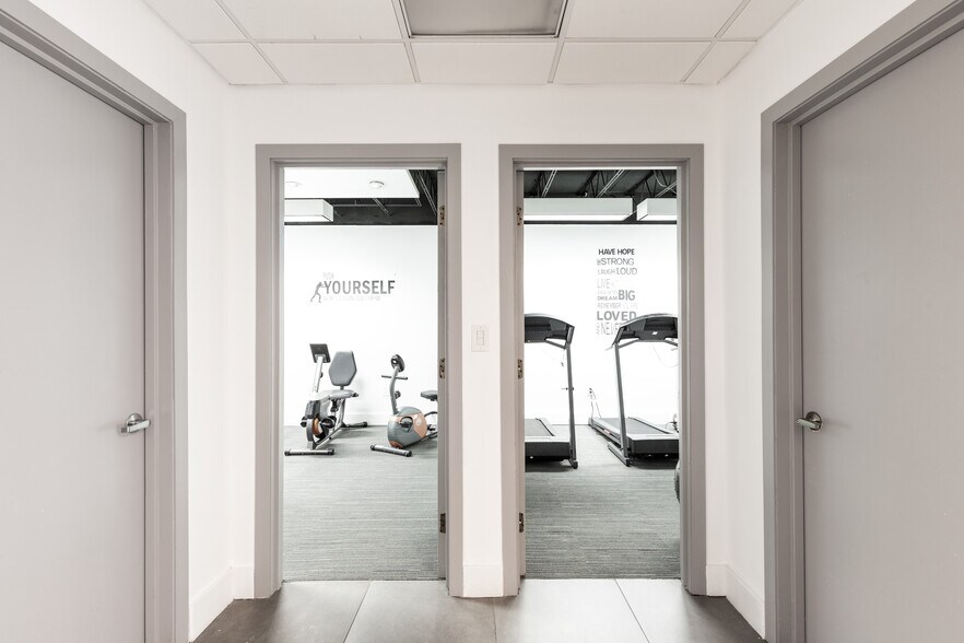 More Photos Of 811 Ponce De Leon Blvd, Coral Gables Medical For Sale