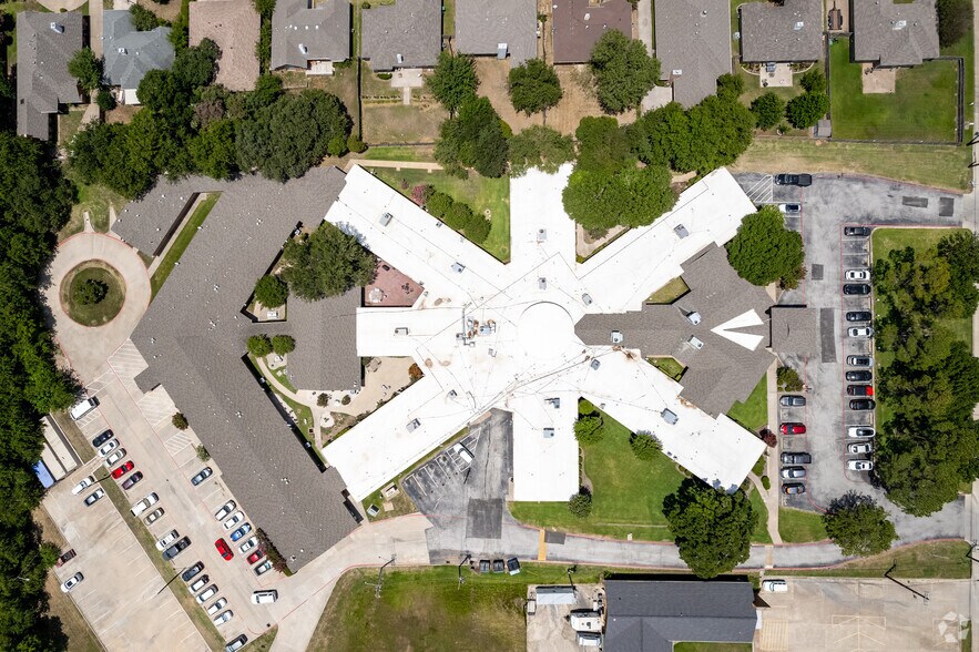 More Photos Of 2229 N Carroll Blvd, Denton Skilled Nursing Facility For Sale