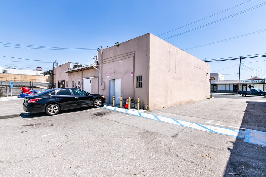 More Photos Of 17819-17827 Clark Ave, Bellflower Storefront Retail Residential For Sale