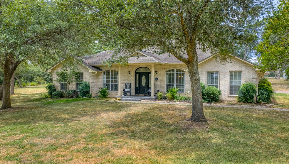 More Photos Of 1440-A TX-237, Round Top Flex For Sale