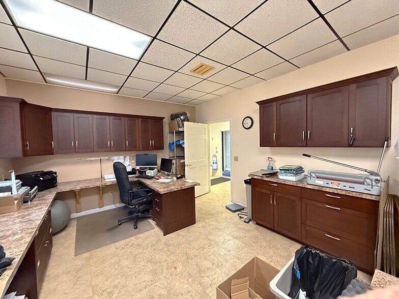 More Photos Of 341-343 Main St, Oneonta Office Residential For Sale