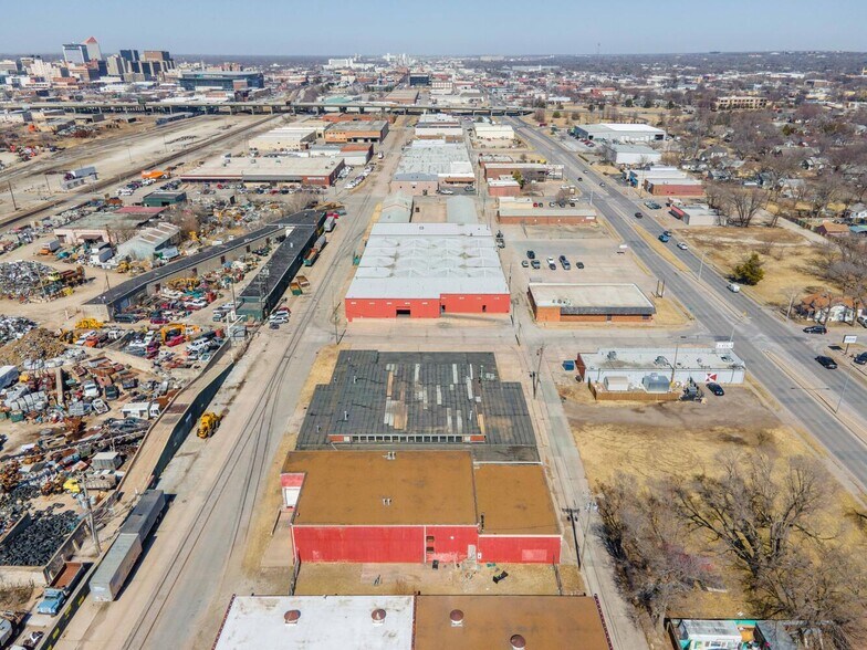 More Photos Of 901 E Morris St, Wichita Warehouse For Sale