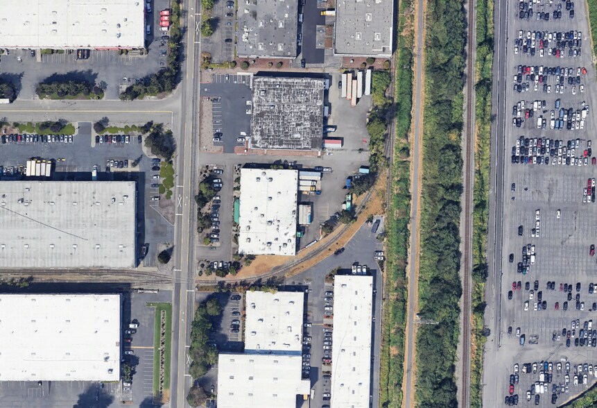 More Photos Of 19016 72nd Ave S, Kent Warehouse For Sale