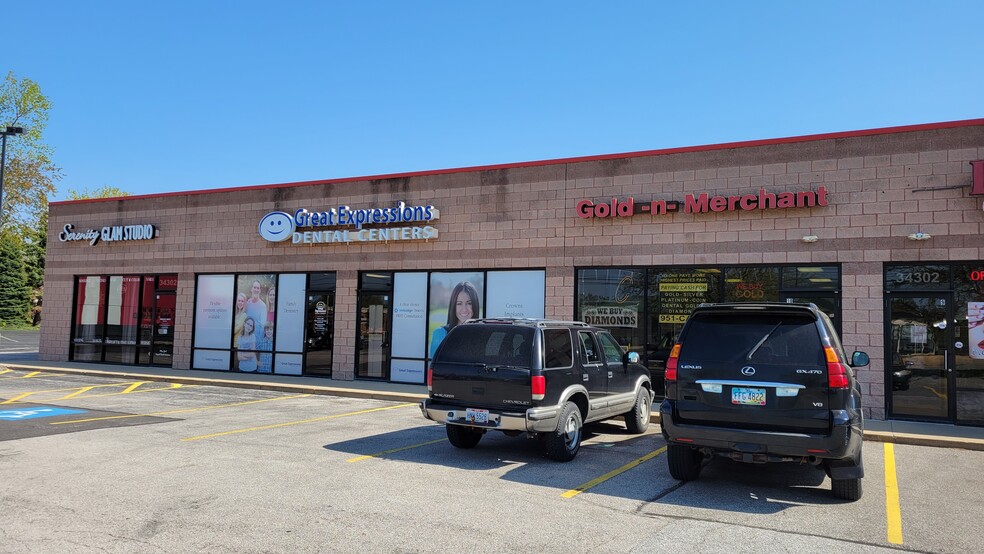 More Photos Of 34302 Euclid Ave, Willoughby General Retail For Lease
