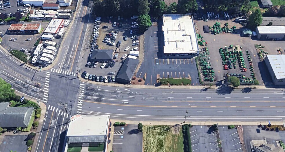 More Photos Of 1730 E Powell Blvd, Gresham Land For Lease