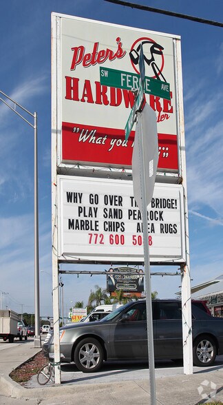 More Photos Of 1105-1113 SW Martin Downs Blvd, Palm City Freestanding For Lease