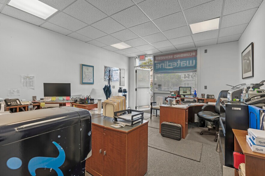More Photos Of 324 Mount Pleasant Ave, Mamaroneck Storefront Retail Office For Lease