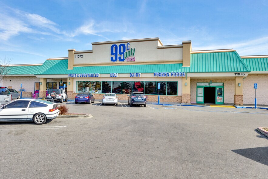 Primary Photo Of 11072-11076 Magnolia St, Garden Grove Storefront For Sale