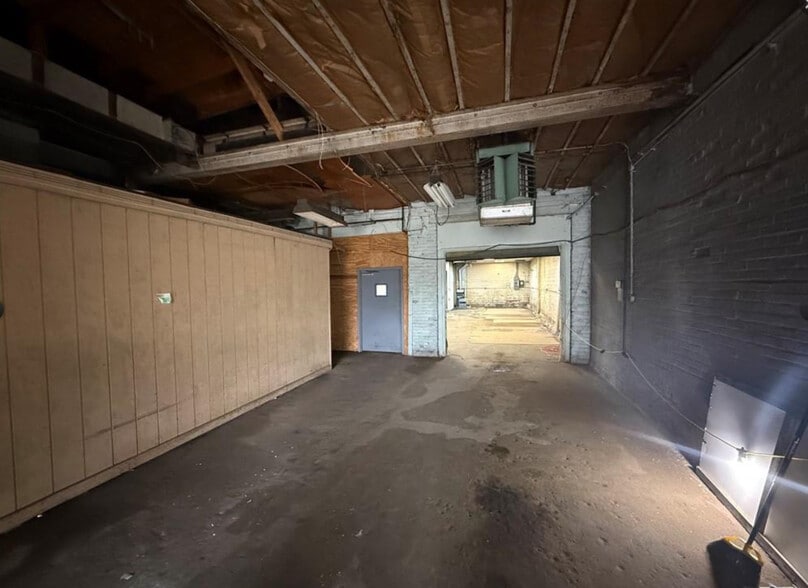 More Photos Of 1300 Broadway St, Buffalo Storefront Retail Office For Sale