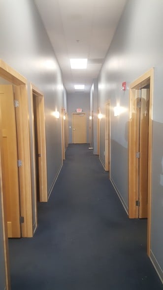 More Photos Of 5007-5035 S Louise Ave, Sioux Falls Unknown For Lease