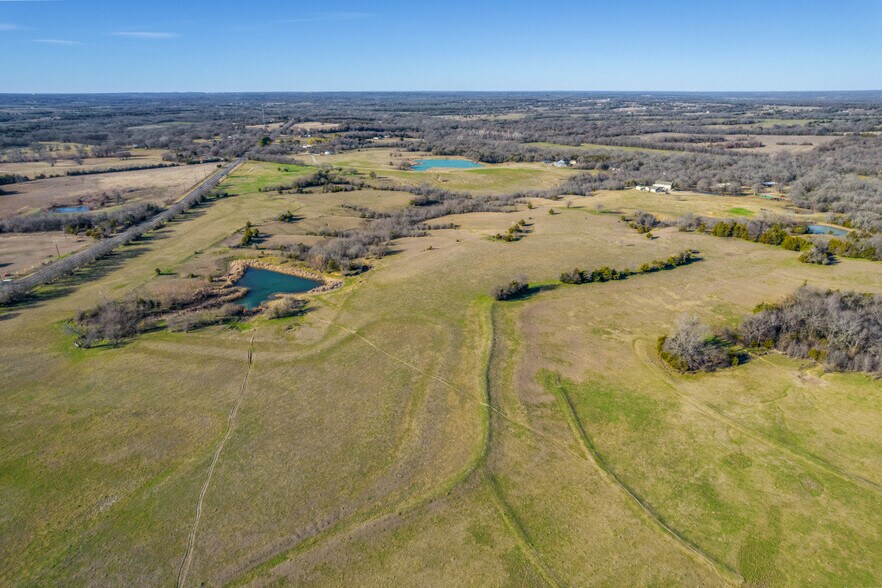 More Photos Of TBD US 69 Hwy, Bells Land For Sale