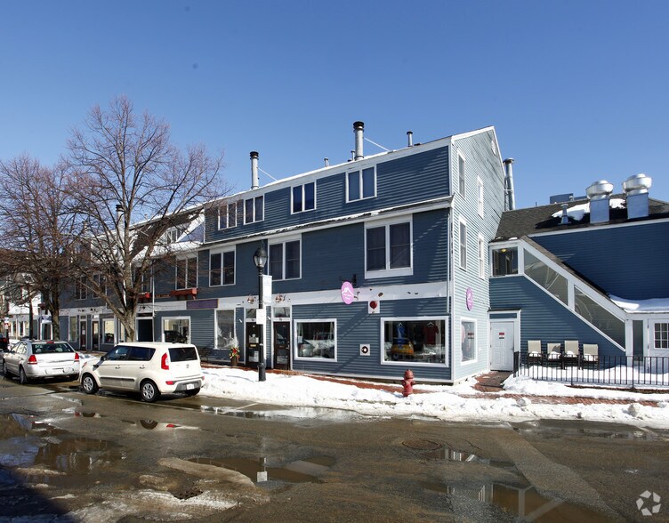 More Photos Of 70-102 Wharf St, Salem Apartments For Lease