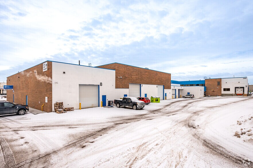 More Photos Of 15810 114th Ave NW, Edmonton Light Manufacturing For Lease