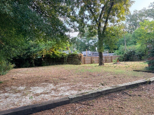 More Photos Of 3604 Midland Ave, Memphis Sorority Fraternity House For Sale
