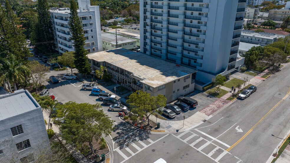 More Photos Of 1240 14th St, Miami Beach Apartments For Sale