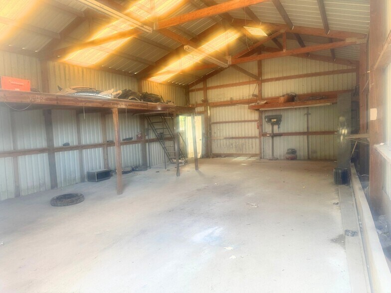 More Photos Of 6009 Maple St, Houston Office Residential For Sale