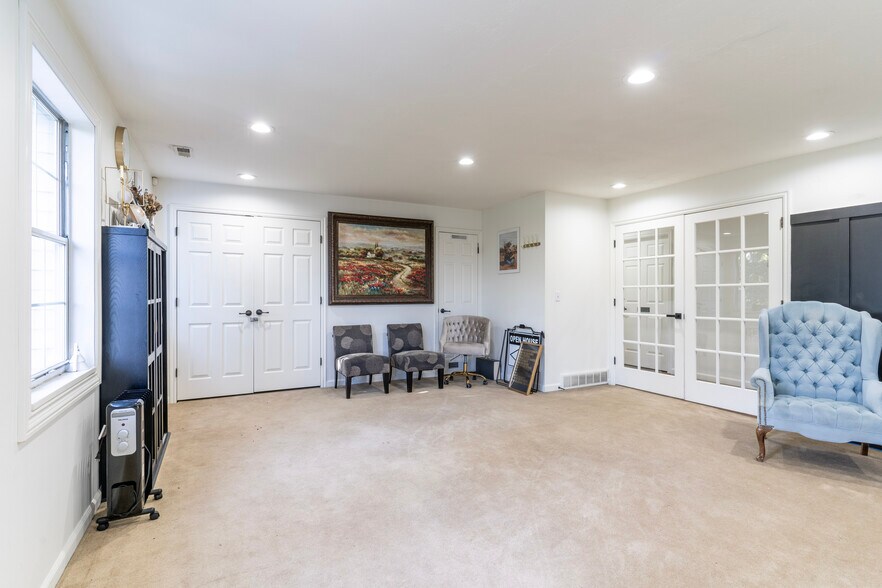 More Photos Of 6775 S 900 E, Midvale Loft Creative Space For Sale