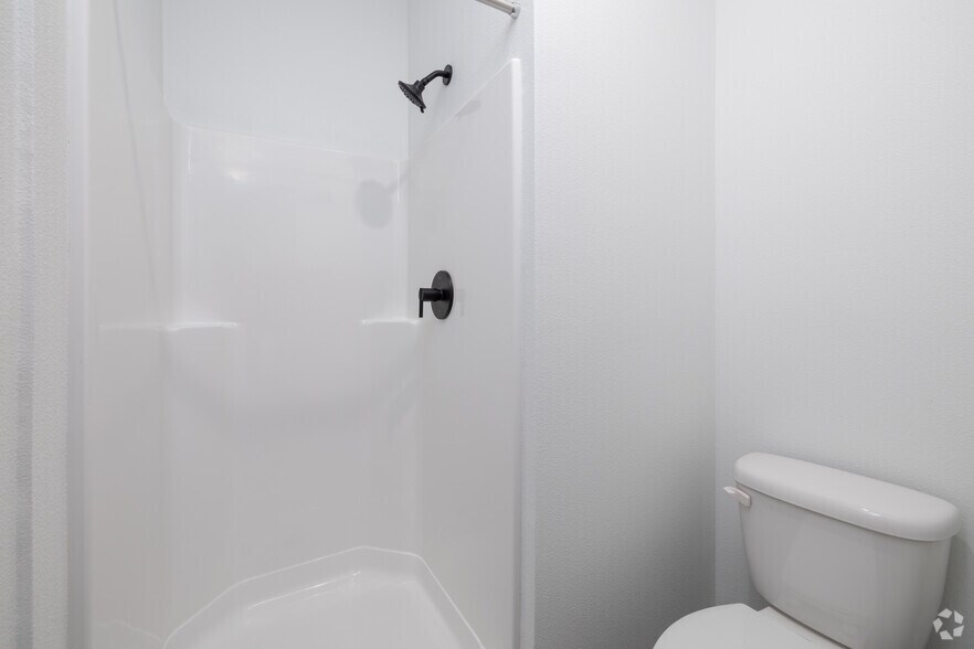 More Photos Of 1435 NE 62nd Ave, Portland Multifamily For Sale