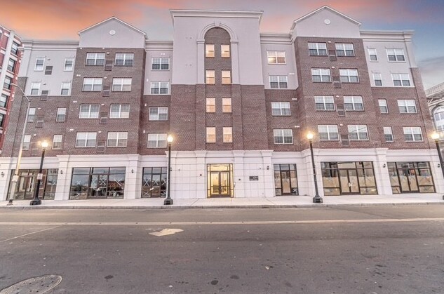 More Photos Of 1269 Main St, Bridgeport Apartments For Sale