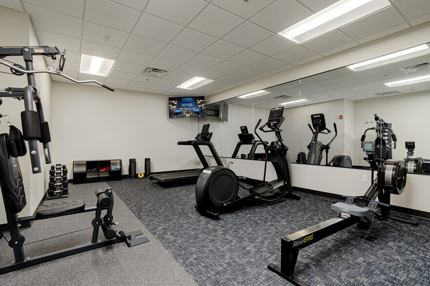 More Photos Of 1321 Murfreesboro Pike, Nashville Office For Lease