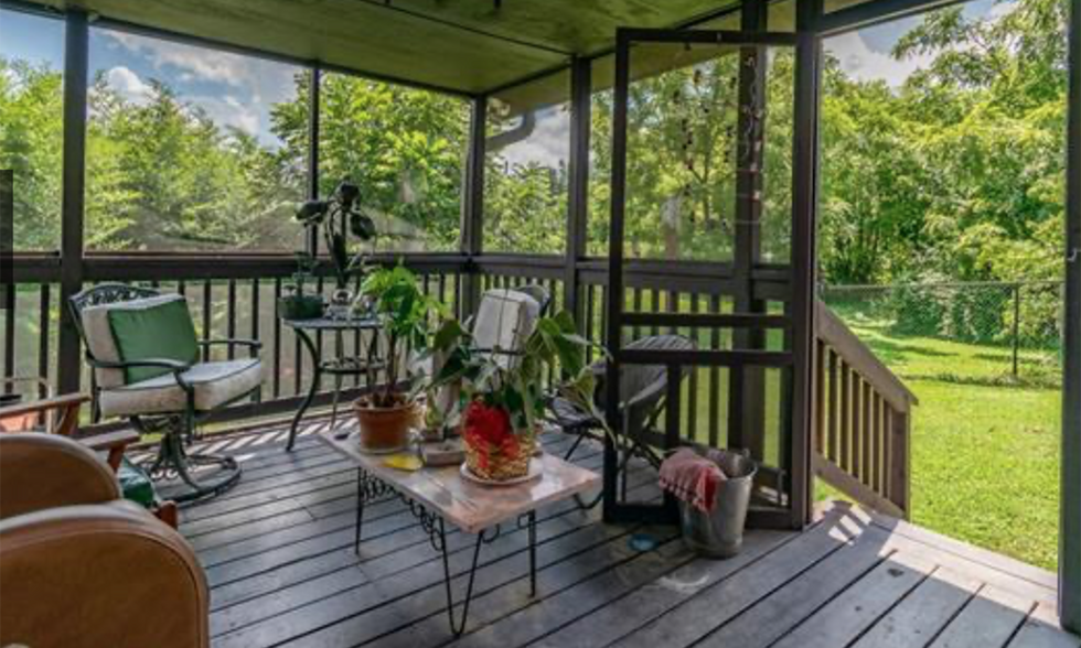 More Photos Of 307-321 S Washington St, Hendersonville Land For Lease