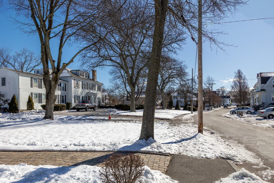 More Photos Of 36 Miller Stile Rd, Quincy Office For Lease