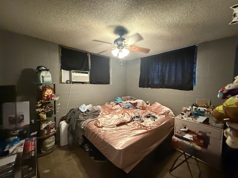 More Photos Of 2135 Bannister Pl, Honolulu Multifamily For Sale