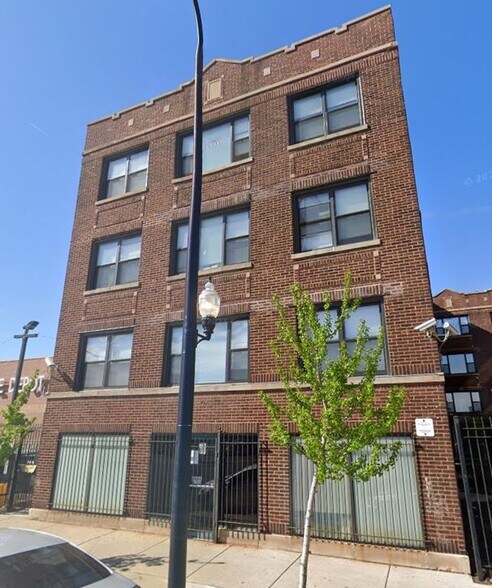 More Photos Of 4850 W North Ave, Chicago Apartments For Lease