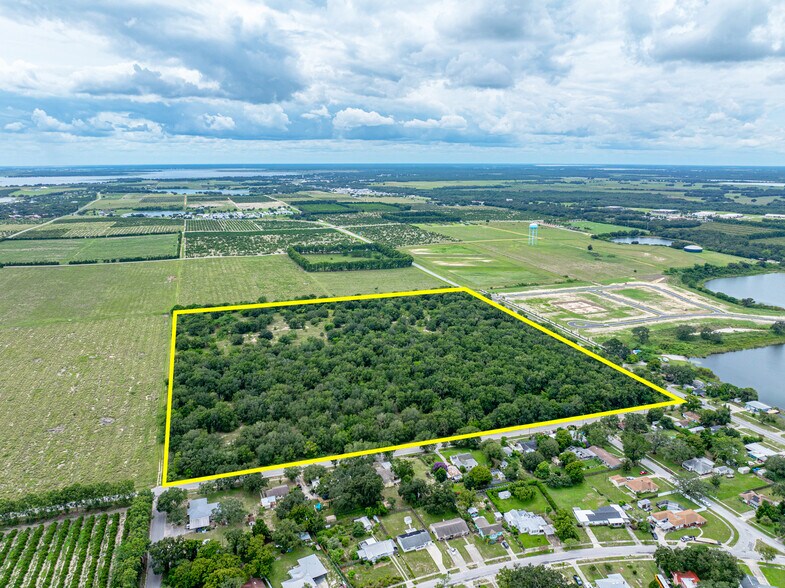 Primary Photo Of 0 Belleview Dr, Lake Wales Land For Sale