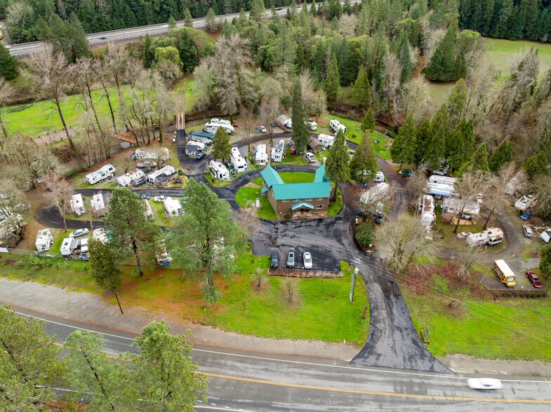 More Photos Of 999 Old Highway 99, Wolf Creek Specialty For Sale