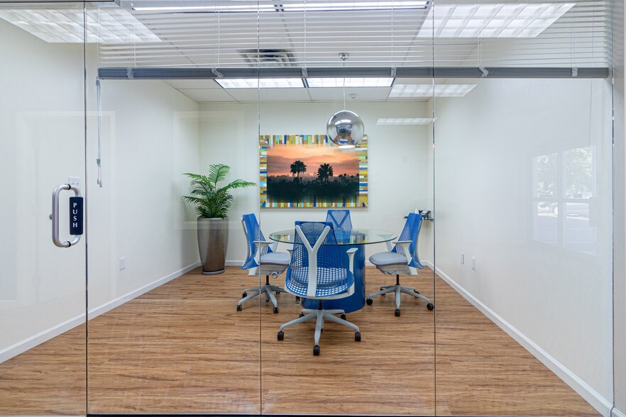 More Photos Of 290 Andrews Rd, Trevose Flex For Lease