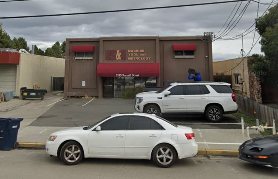 More Photos Of 2185 Ronald St, Santa Clara Warehouse For Sale