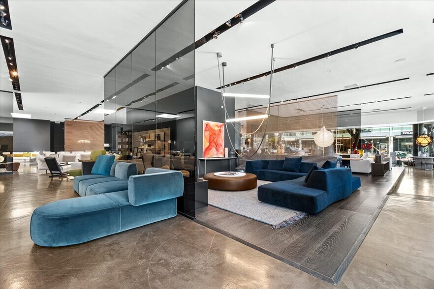 More Photos Of 8801 Beverly Blvd, Los Angeles Storefront For Lease