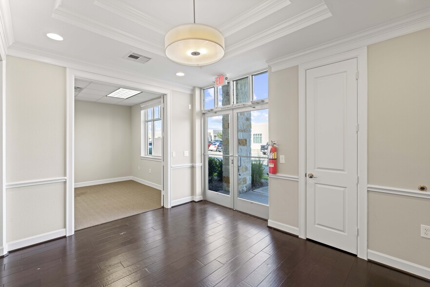 More Photos Of 440 Cobia Dr, Katy Office For Lease