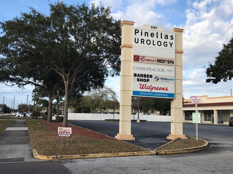 More Photos Of 5747 38th Ave N, Saint Petersburg Freestanding For Lease