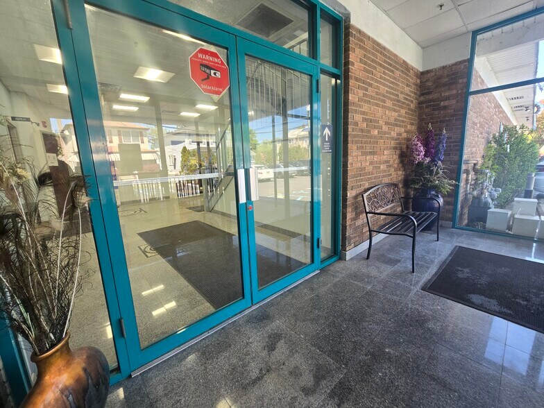 More Photos Of 1167 McBride Ave, Woodland Park Medical For Lease