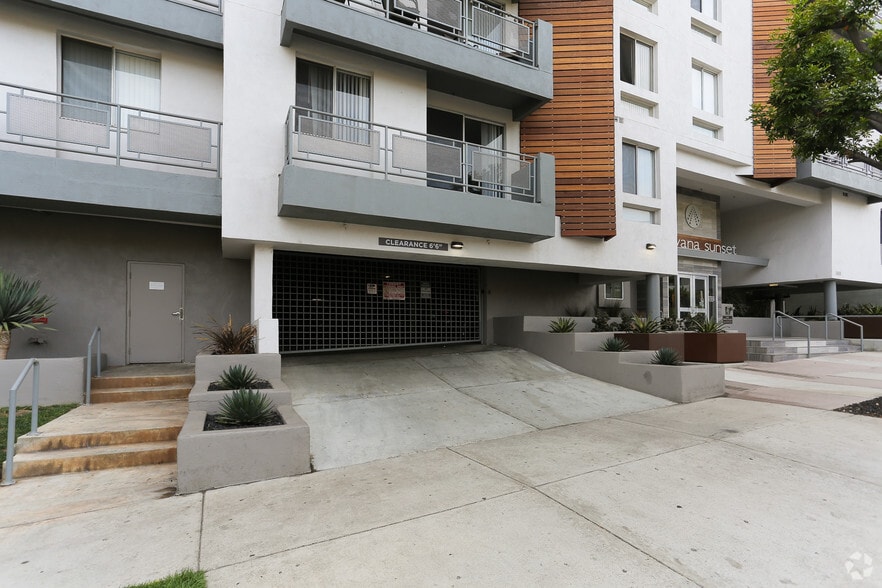 More Photos Of 1443 N Fuller Ave, Los Angeles Apartments For Sale