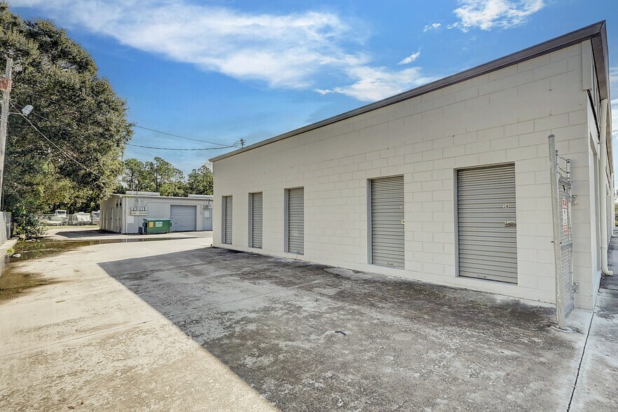 More Photos Of 1166 Angle Rd, Fort Pierce Self Storage For Sale