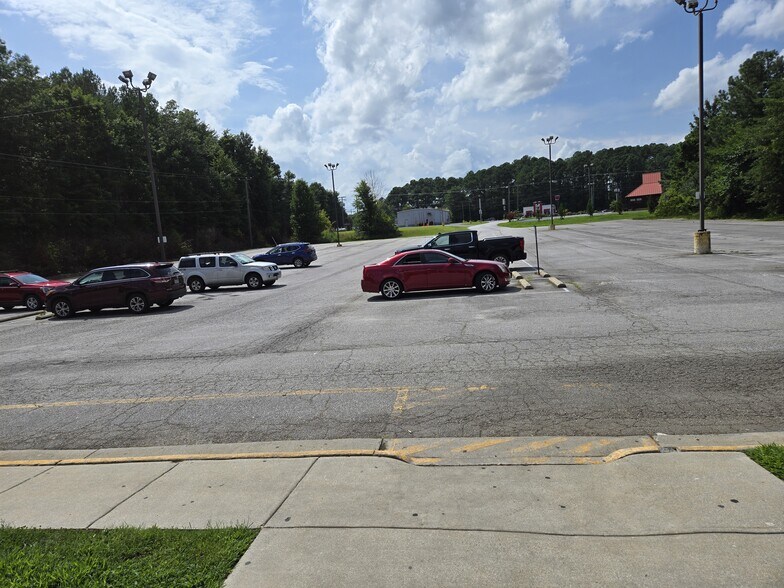 More Photos Of 2006 S Main St, Farmville Bowling Alley For Sale