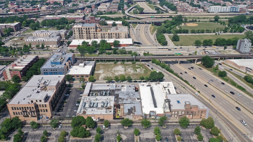 More Photos Of 2525 S Wabash Ave, Chicago Industrial For Sale
