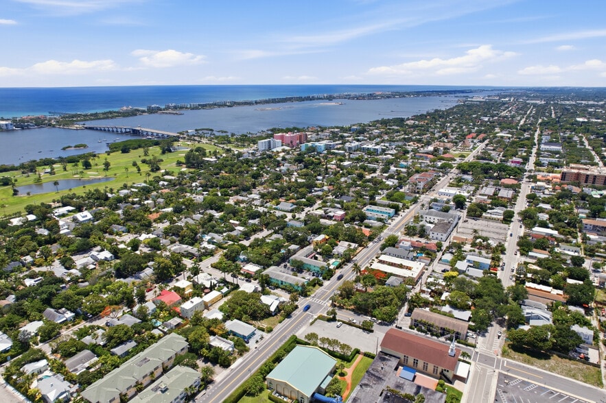 More Photos Of 320 N Federal Hwy, Lake Worth Hotel For Sale