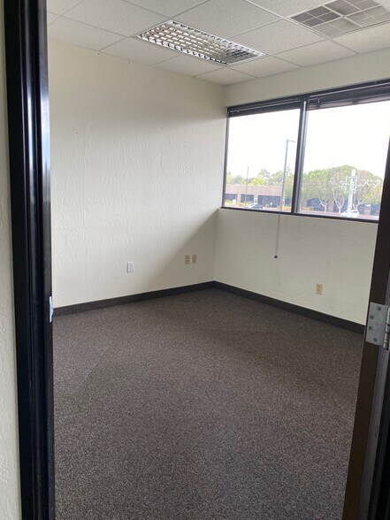 More Photos Of 2301 W Dunlap Ave, Phoenix Office For Lease