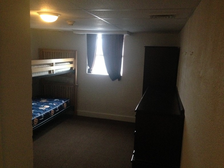 More Photos Of 137 E Washington St, Shelbyville Lodge Meeting Hall For Sale
