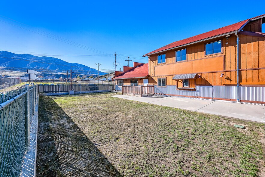 More Photos Of 658 Lebec Rd, Lebec Restaurant For Sale