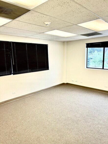 More Photos Of 6909 S Holly Cir, Centennial Office For Sale