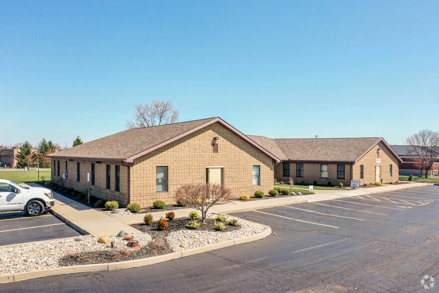 More Photos Of 1701-1707 Delco Park Dr, Dayton Office For Sale