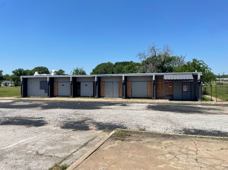 Primary Photo Of 5312 E Rosedale Ave, Fort Worth Daycare Center For Sale