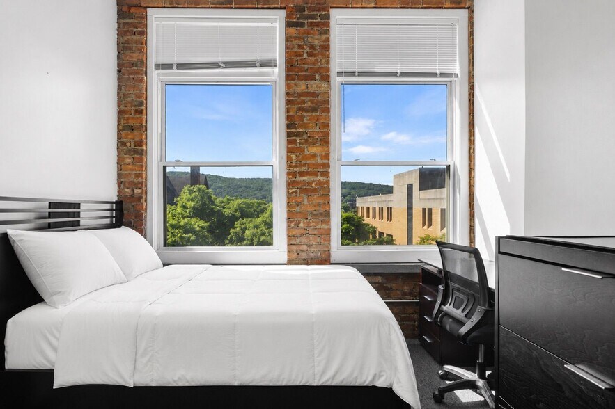 More Photos Of 123 Court St, Binghamton Apartments For Sale